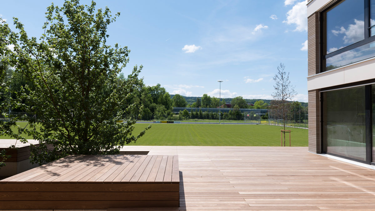 Fertigstellung der Umgebungsarbeiten zum Neubau des Schulhauses Allmend in Oberengstringen